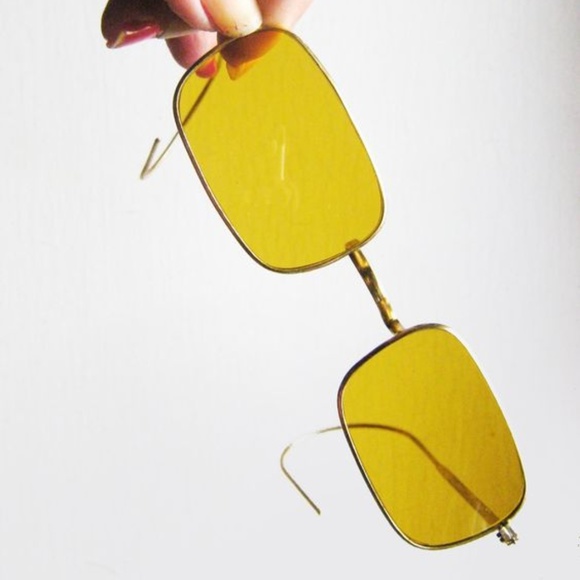 Yellow Square Frames - Picture 2 of 4